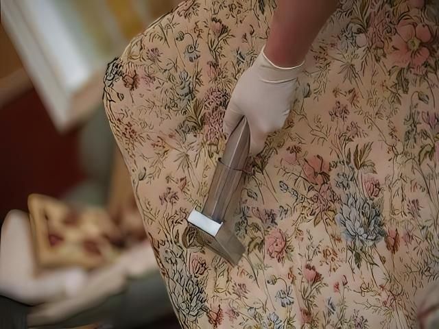 upholstery-cleaning-7-kireth-ai